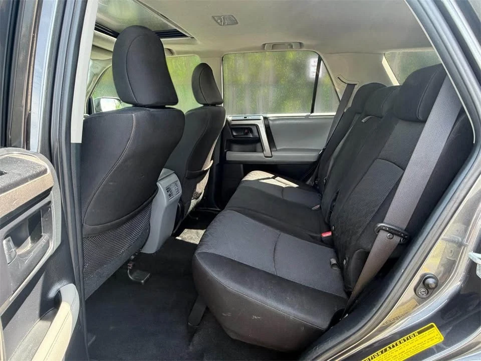 2010 Toyota 4Runner 5th Gen - Image 9 of 15