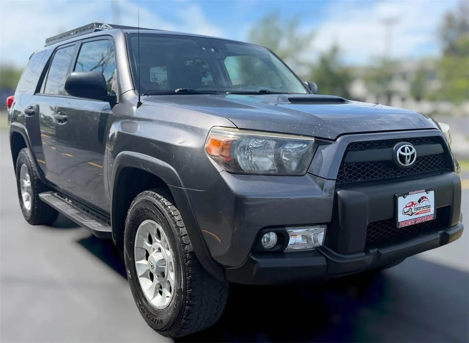 2010 Toyota 4Runner 5th Gen - Image 2 of 15
