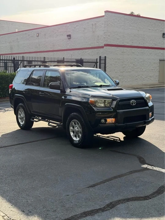 2010 Toyota 4Runner 5th Gen - Image 9 of 20