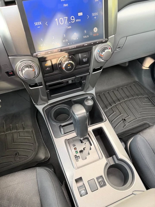 2010 Toyota 4Runner 5th Gen - Image 16 of 20