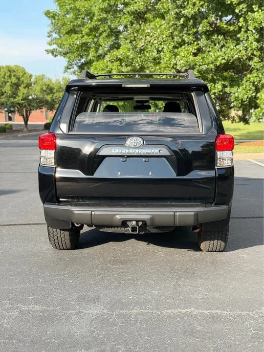 2010 Toyota 4Runner 5th Gen - Image 6 of 20