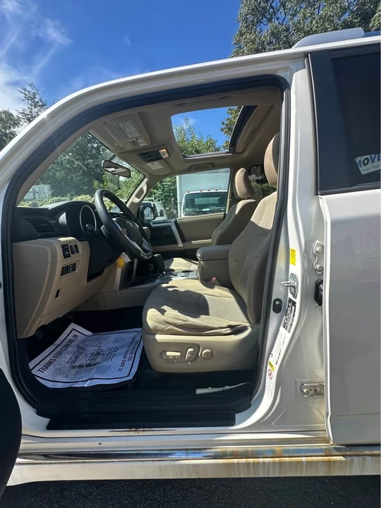 2010 Toyota 4Runner 5th Gen - Image 15 of 19