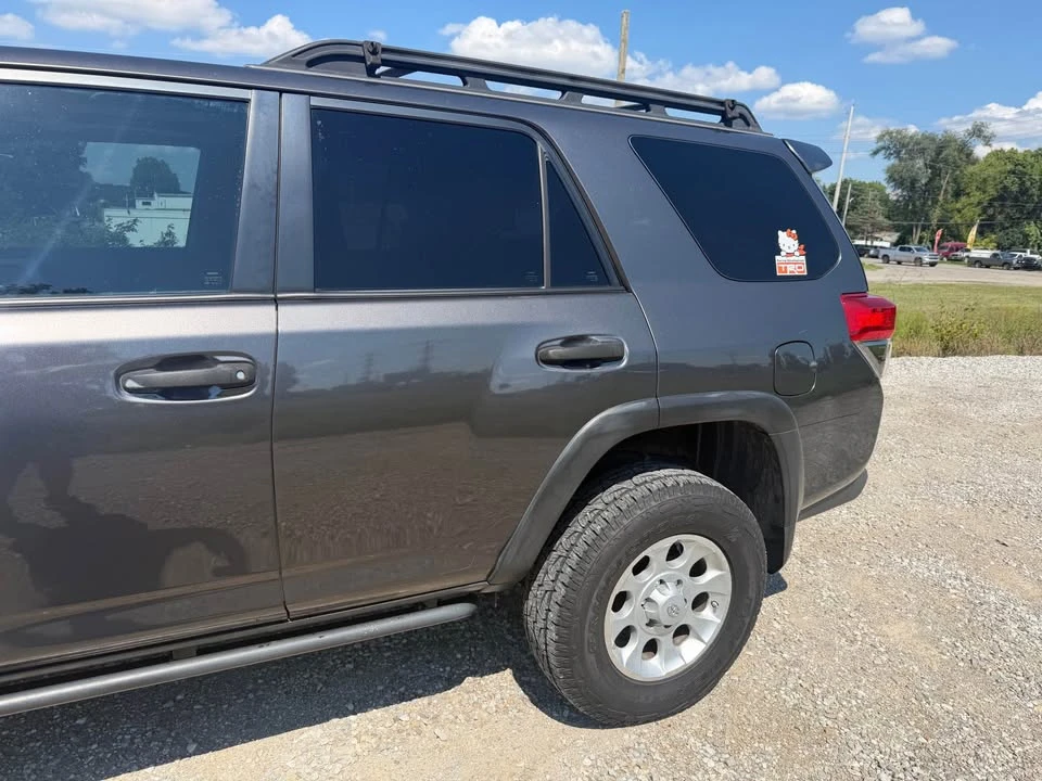 2010 Toyota 4Runner 5th Gen - Image 6 of 20