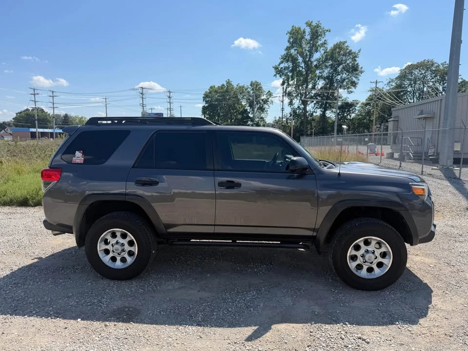 2010 Toyota 4Runner 5th Gen - Image 19 of 20