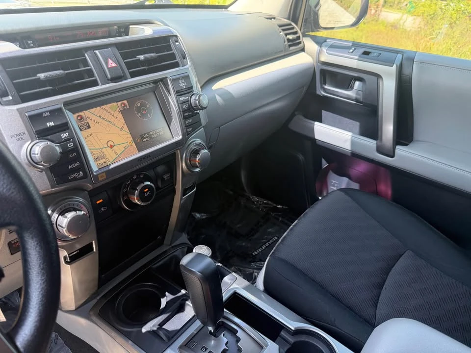 2010 Toyota 4Runner 5th Gen - Image 12 of 20