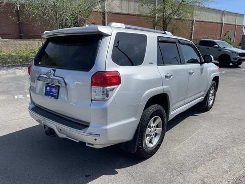 2010 Toyota 4Runner 5th Gen - Image 2 of 19