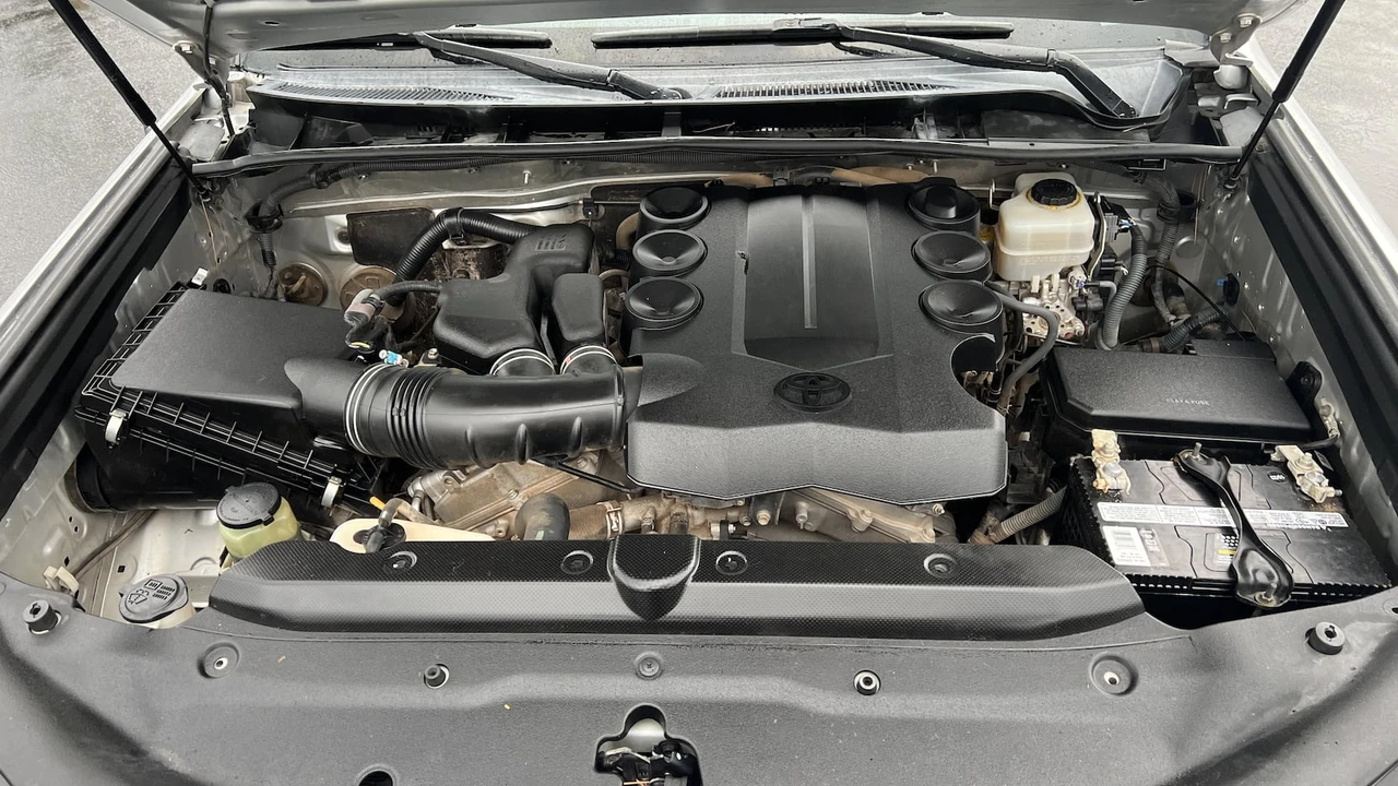 2010 Toyota 4Runner - Image 9 of 30