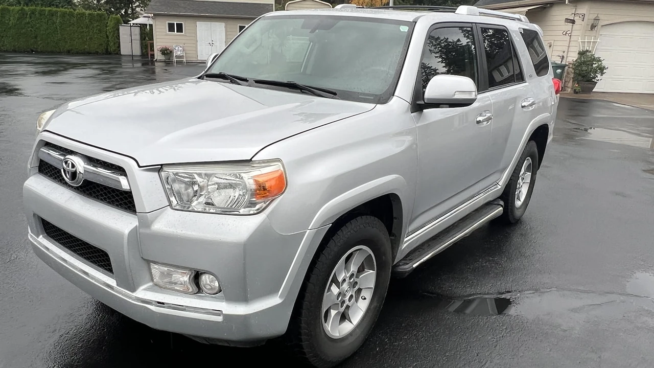 2010 Toyota 4Runner - Image 30 of 30