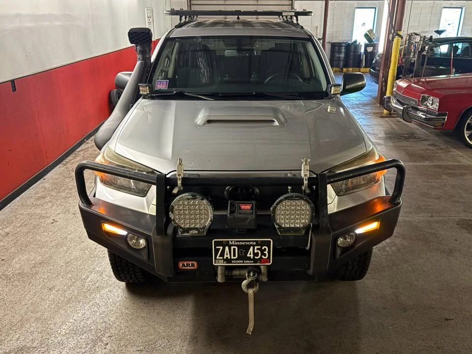2010 Toyota 4Runner 5th Gen - Image 9 of 20