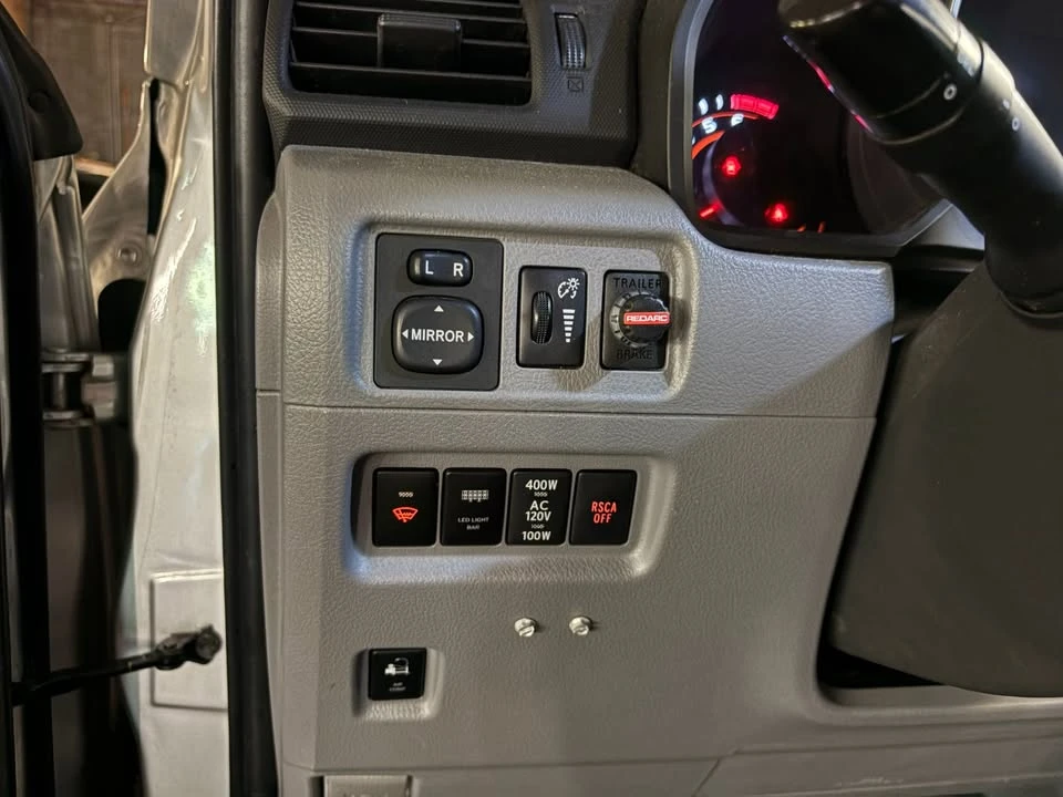 2010 Toyota 4Runner 5th Gen - Image 18 of 20