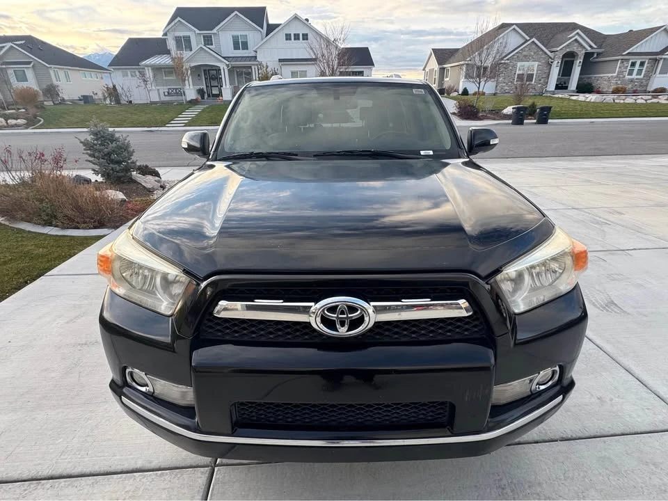 2010 Toyota 4Runner 5th Gen - Image 2 of 14
