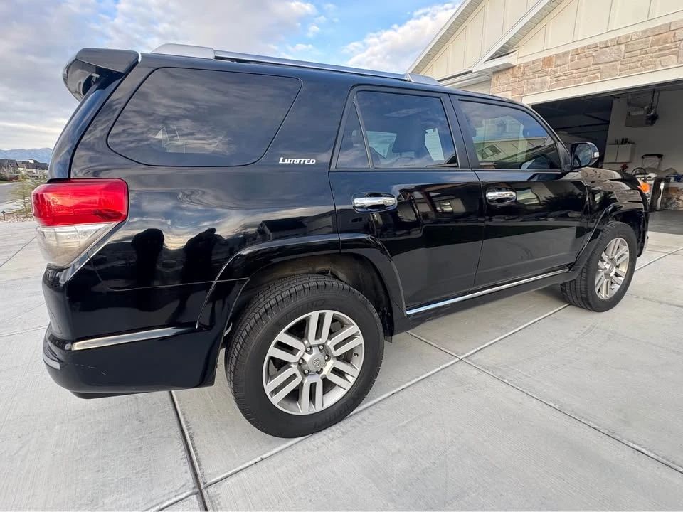 2010 Toyota 4Runner 5th Gen - Image 4 of 14