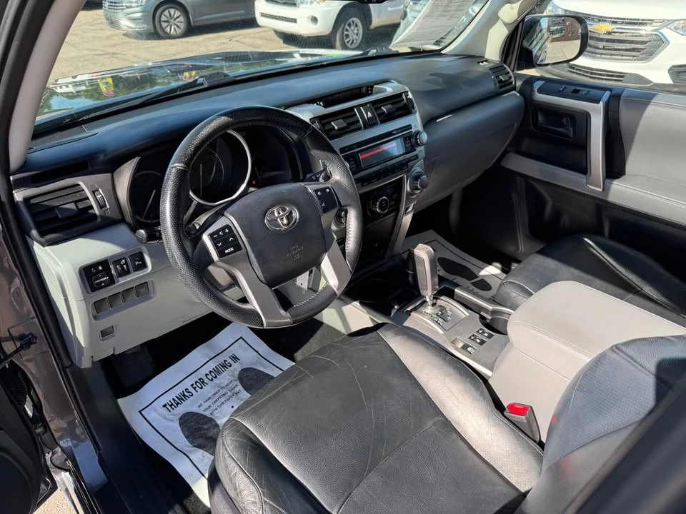 2010 Toyota 4Runner 5th Gen - Image 8 of 16