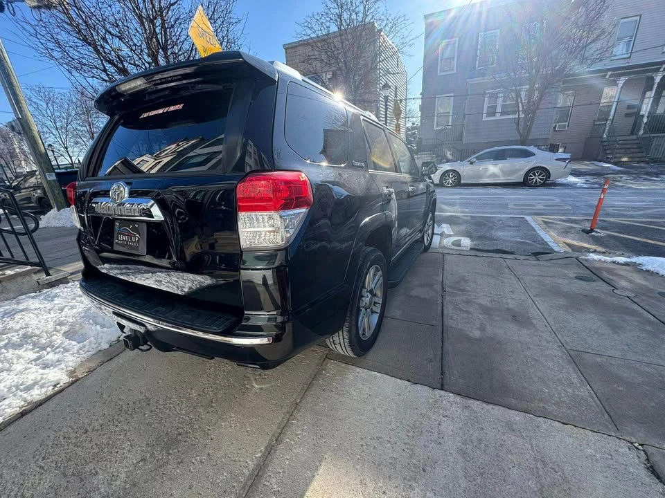 2010 Toyota 4Runner 5th Gen - Image 3 of 11