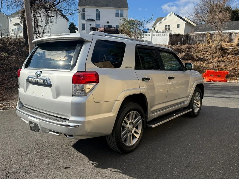 2010 Toyota 4Runner 5th Gen - Image 5 of 20