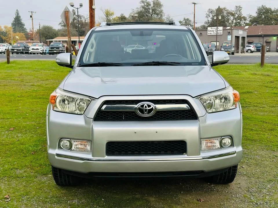 2010 Toyota 4Runner 5th Gen - Image 2 of 20