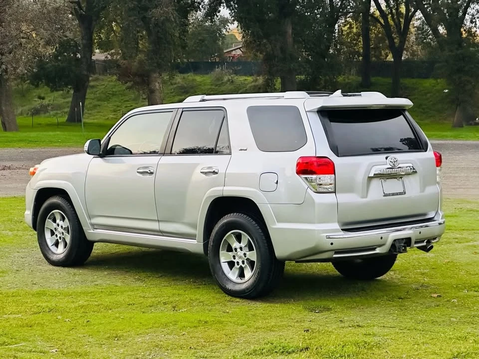 2010 Toyota 4Runner 5th Gen - Image 5 of 20