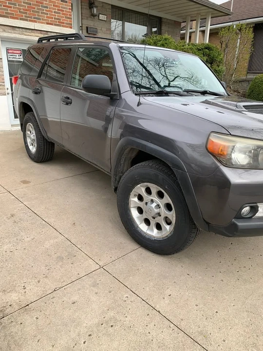2010 Toyota 4Runner 5th Gen - Image 10 of 11