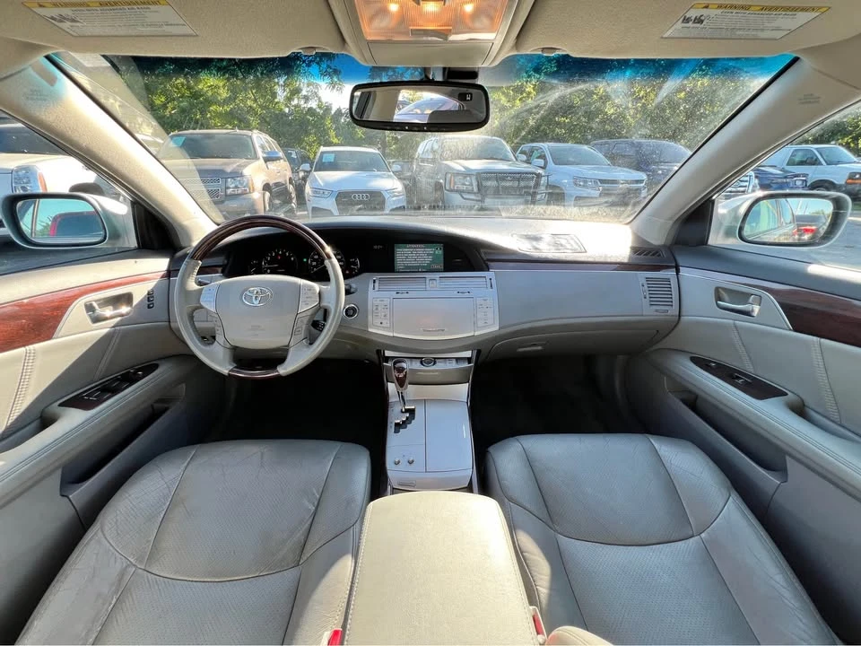 2010 Toyota Avalon 3rd Gen - Image 13 of 17