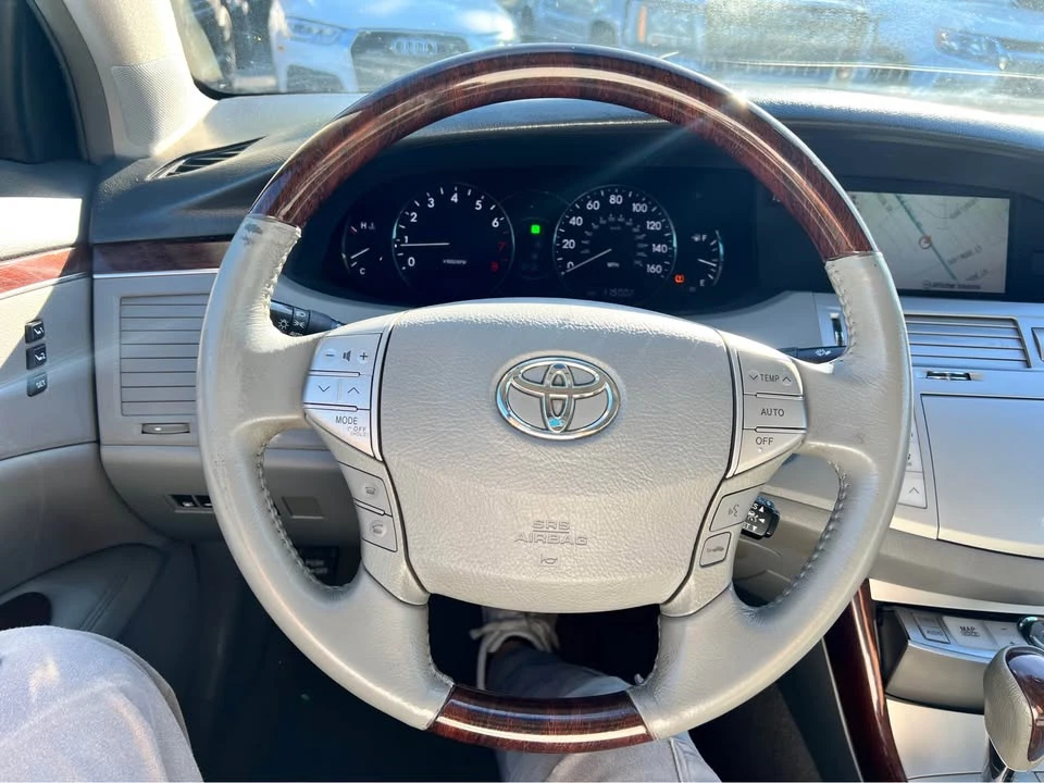 2010 Toyota Avalon 3rd Gen - Image 15 of 17