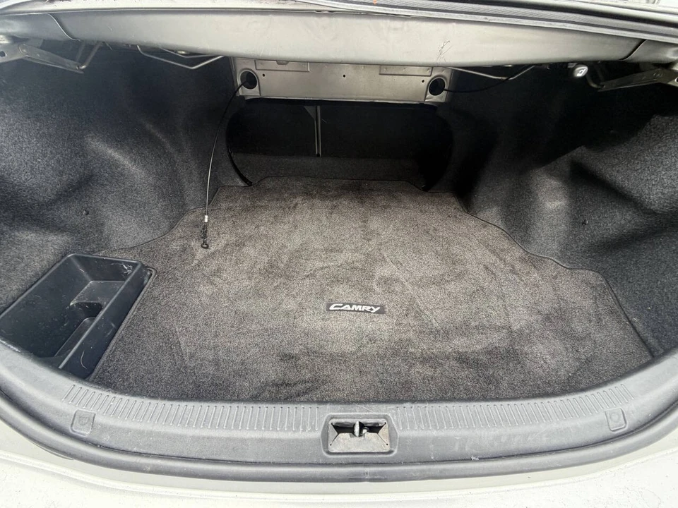 2010 Toyota Camry 6th Gen - Image 21 of 21