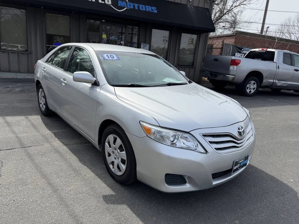2010 Toyota Camry 6th Gen - Image 12 of 21