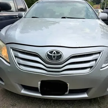 2010 Toyota Camry CE Sedan 4D