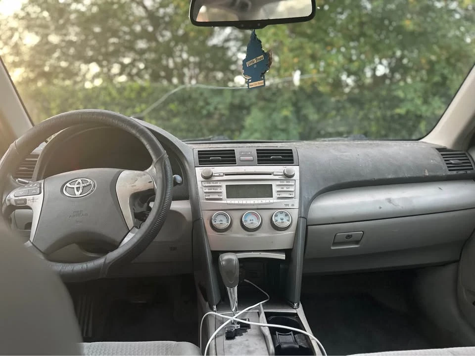 2010 Toyota Camry 6th Gen - Image 6 of 7