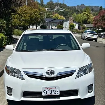 2010 Toyota Camry Hybrid SE Sedan 4D