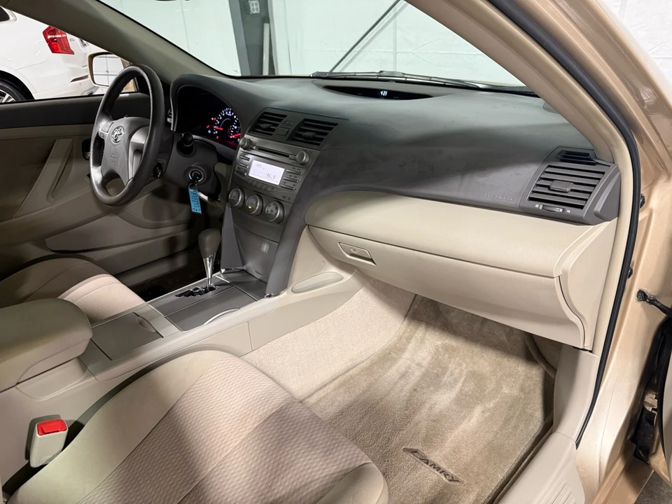 2010 Toyota Camry 6th Gen - Image 19 of 21