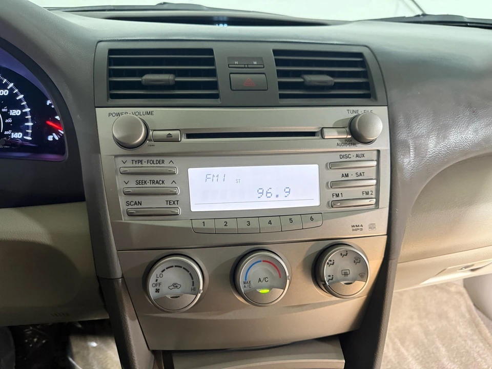 2010 Toyota Camry 6th Gen - Image 17 of 21