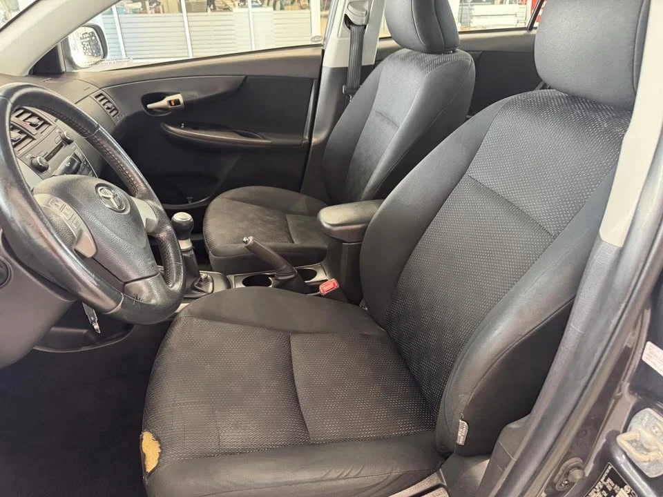 2010 Toyota Corolla 10th Gen - Image 8 of 20