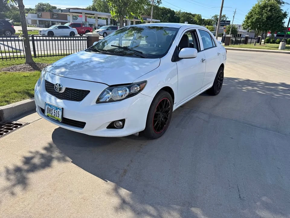 2010 Toyota Corolla 10th Gen - Image 1 of 8