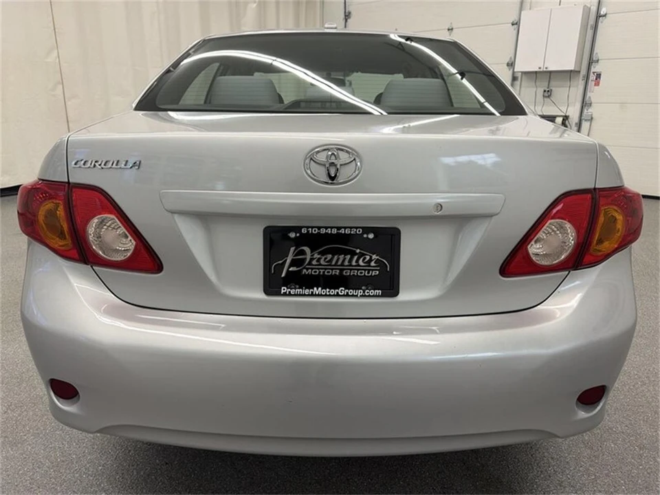 2010 Toyota Corolla 10th Gen - Image 6 of 16