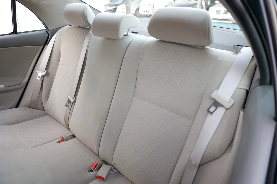 2010 Toyota Corolla 10th Gen - Image 8 of 12