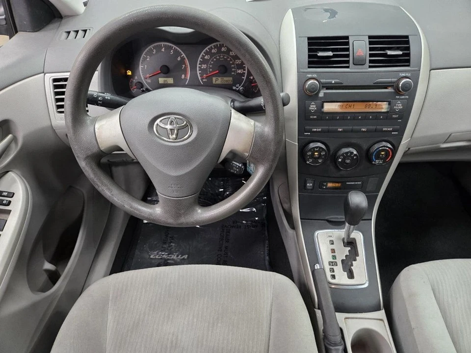 2010 Toyota Corolla 10th Gen - Image 9 of 21