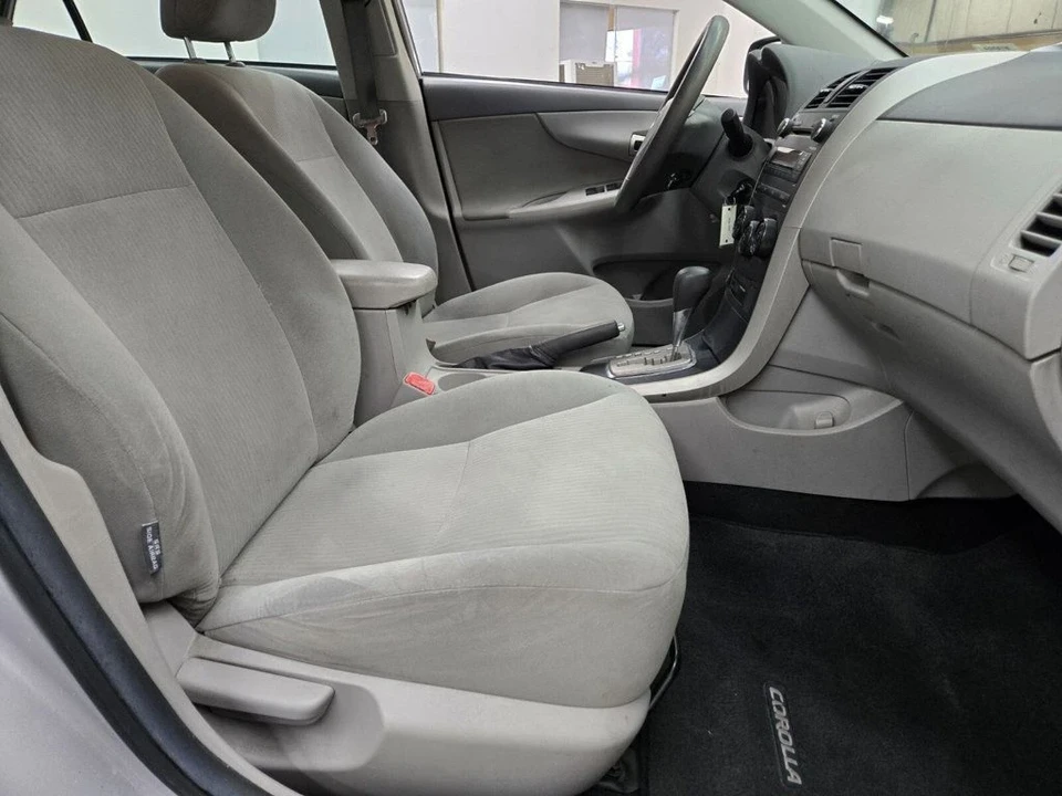 2010 Toyota Corolla 10th Gen - Image 12 of 21