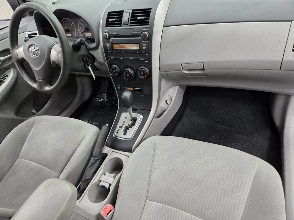 2010 Toyota Corolla 10th Gen - Image 13 of 21
