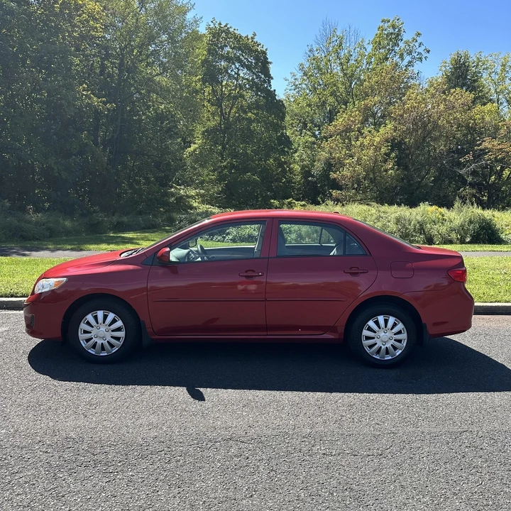 2010 Toyota Corolla 10th Gen - Image 8 of 12