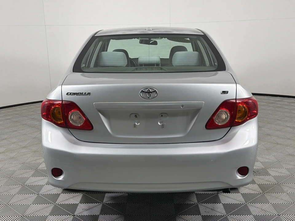 2010 Toyota Corolla 10th Gen - Image 6 of 12