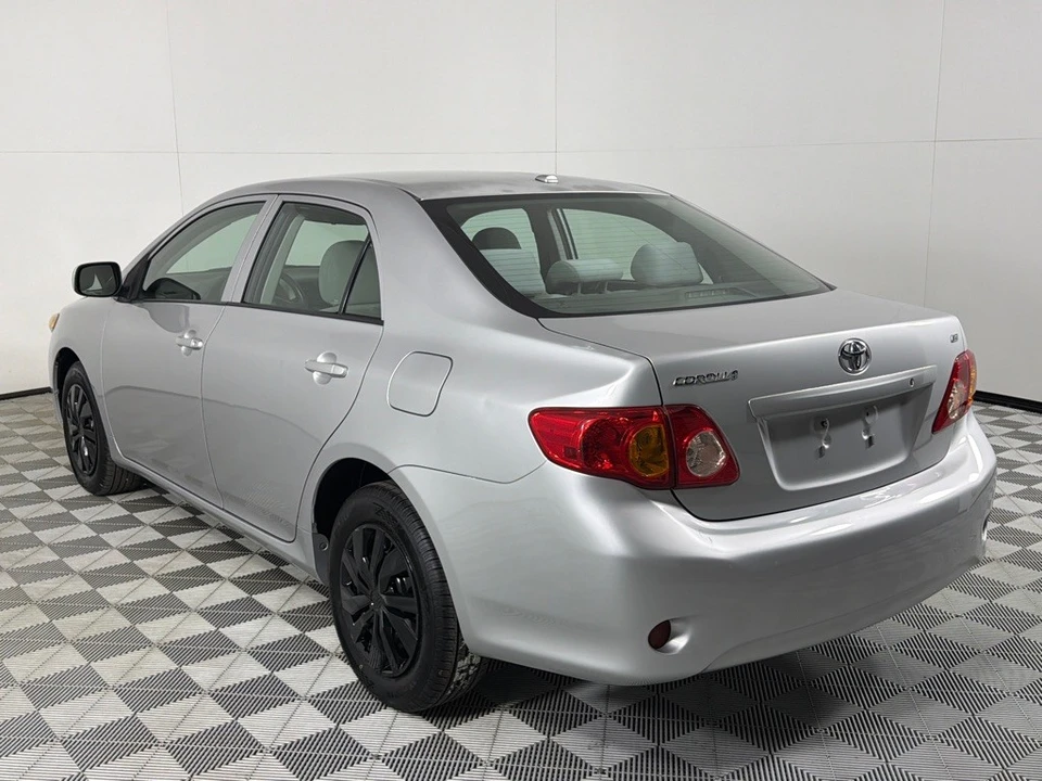 2010 Toyota Corolla 10th Gen - Image 7 of 12
