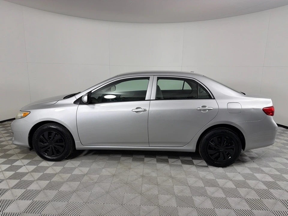 2010 Toyota Corolla 10th Gen - Image 8 of 12