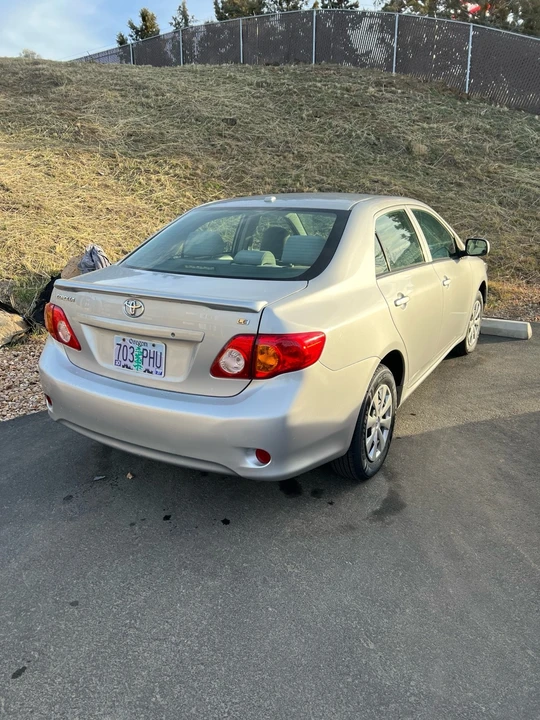 2010 Toyota Corolla 10th Gen - Image 3 of 21