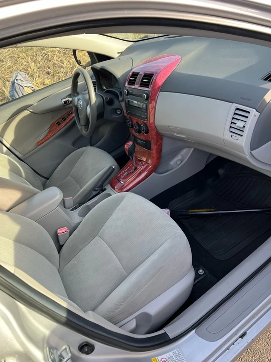2010 Toyota Corolla 10th Gen - Image 14 of 21