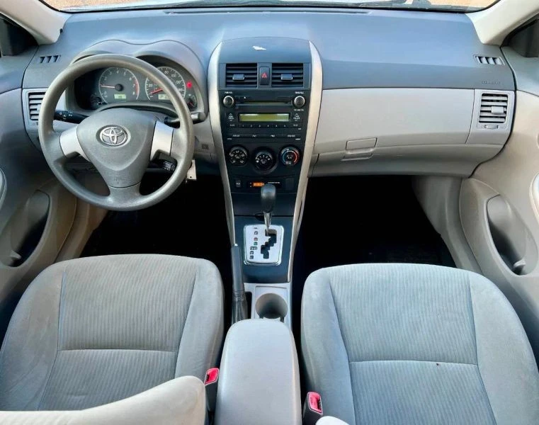 2010 Toyota Corolla 10th Gen - Image 7 of 12