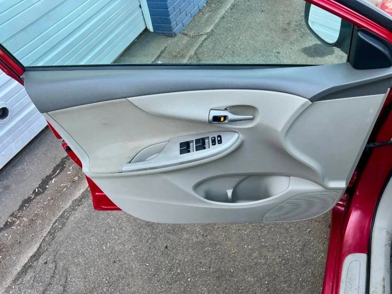2010 Toyota Corolla 10th Gen - Image 3 of 12