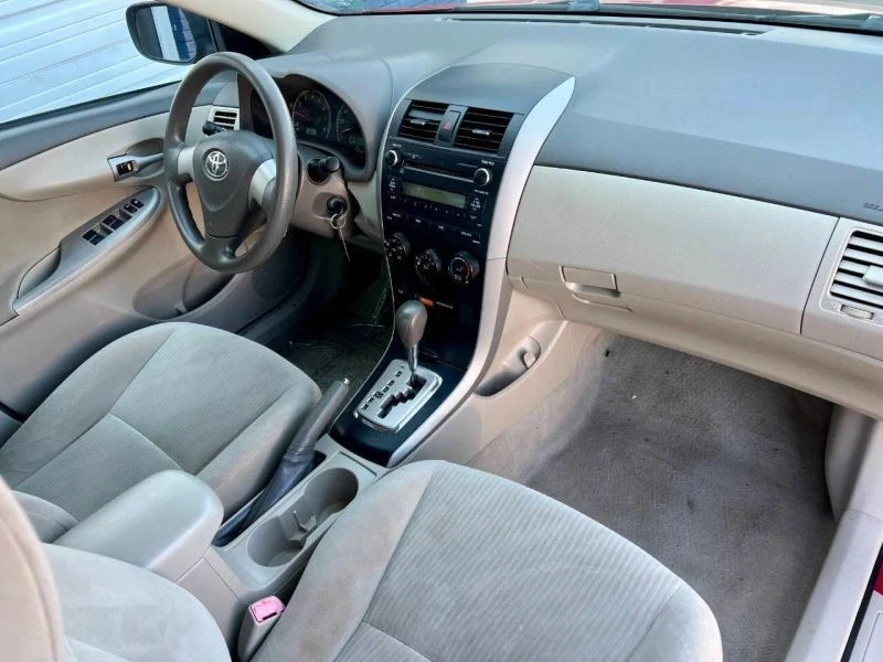 2010 Toyota Corolla 10th Gen - Image 7 of 12