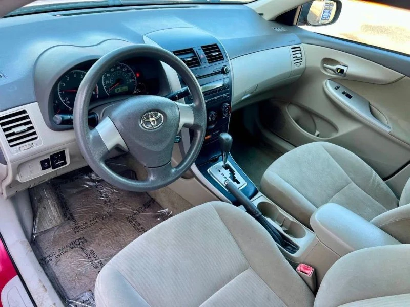 2010 Toyota Corolla 10th Gen - Image 5 of 12