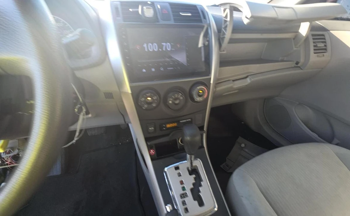 2010 Toyota Corolla 10th Gen - Image 11 of 13