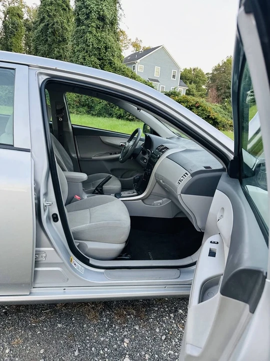 2010 Toyota Corolla 10th Gen - Image 17 of 21